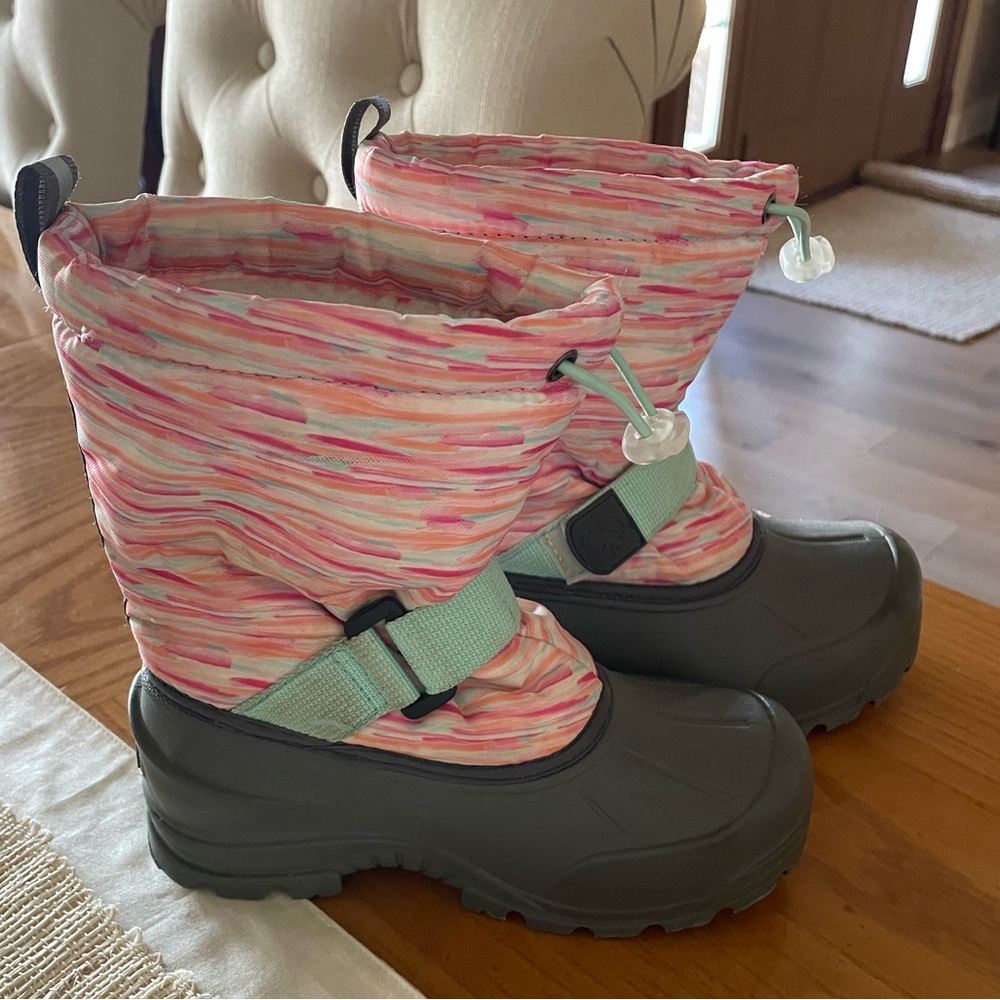 Girls boots - size 13